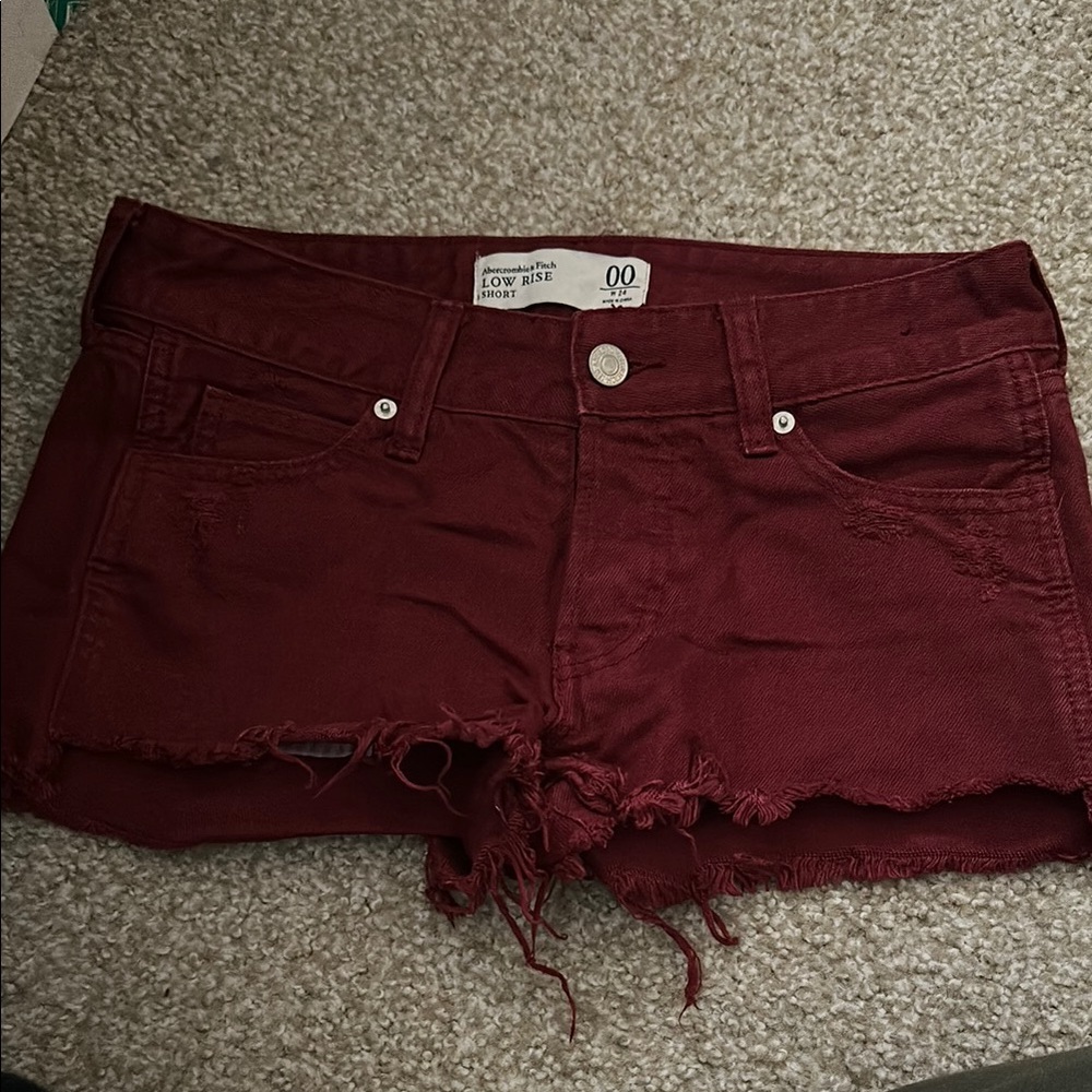Abercrombie Low Rise Women's Burgundy Shorts